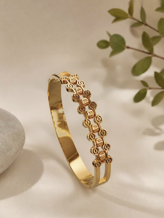 Designer Textured Gold Kada