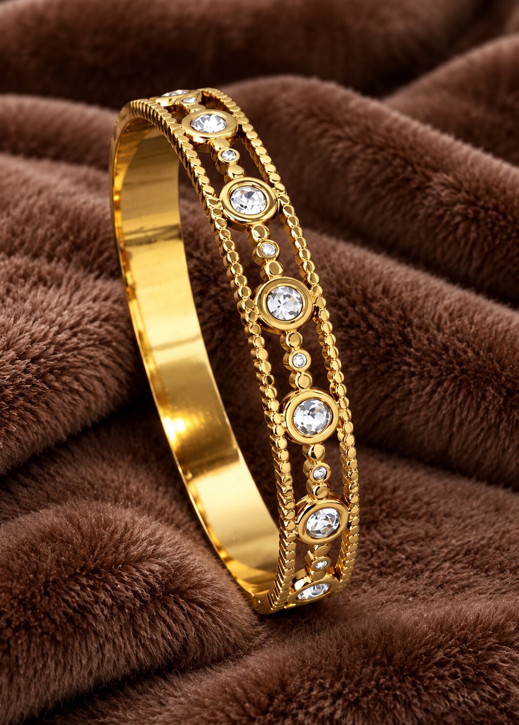 AD Round Stone High Gold Polish Kada